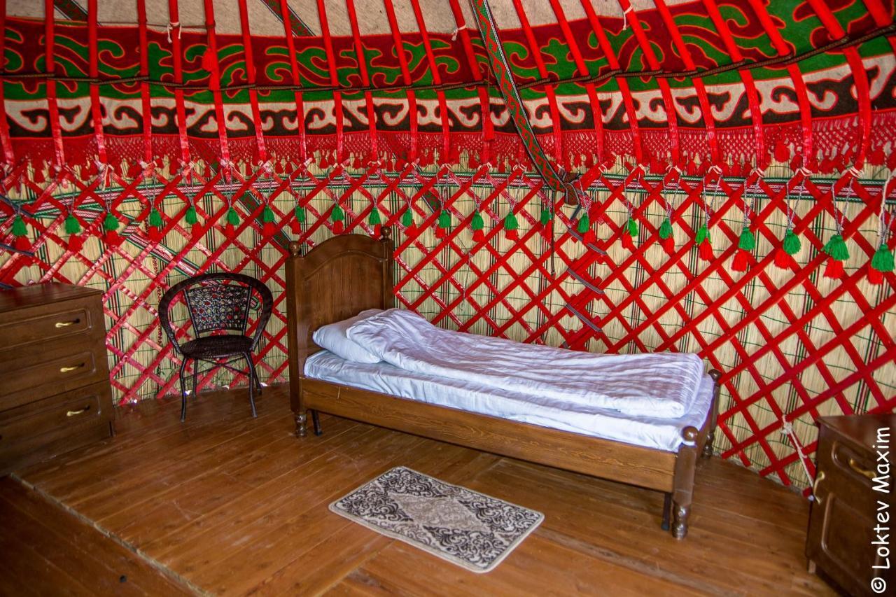 Hotel Ethno Complex Oimo Tash Kaji-Say Zewnętrze zdjęcie